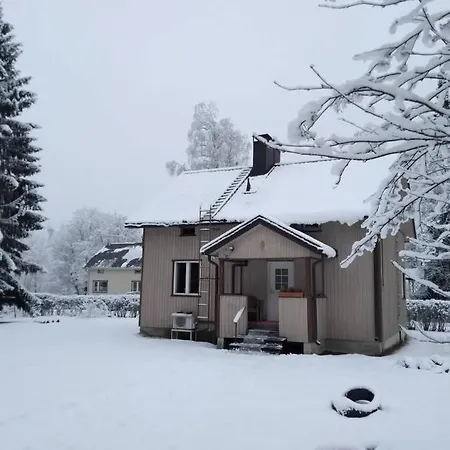 Art House&sculpture Garden Apartment