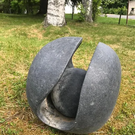 Apartman Art House & Sculpture Garden *