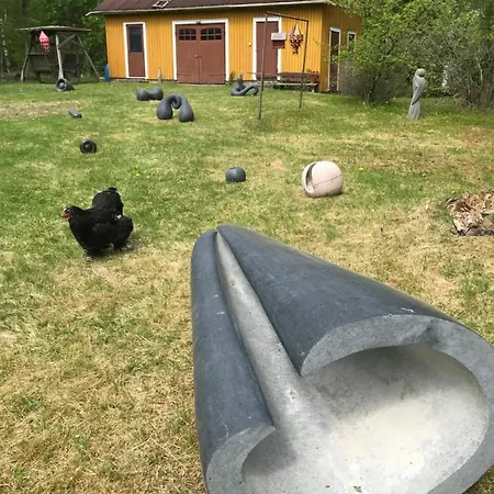 Art House & Sculpture Garden * Мянття